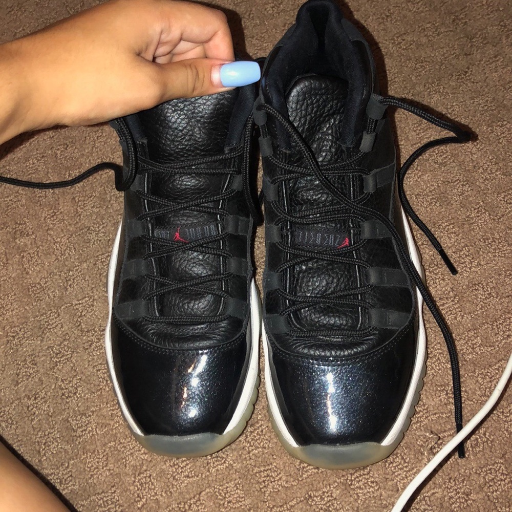 Black Jordan’s 11 in good conditions